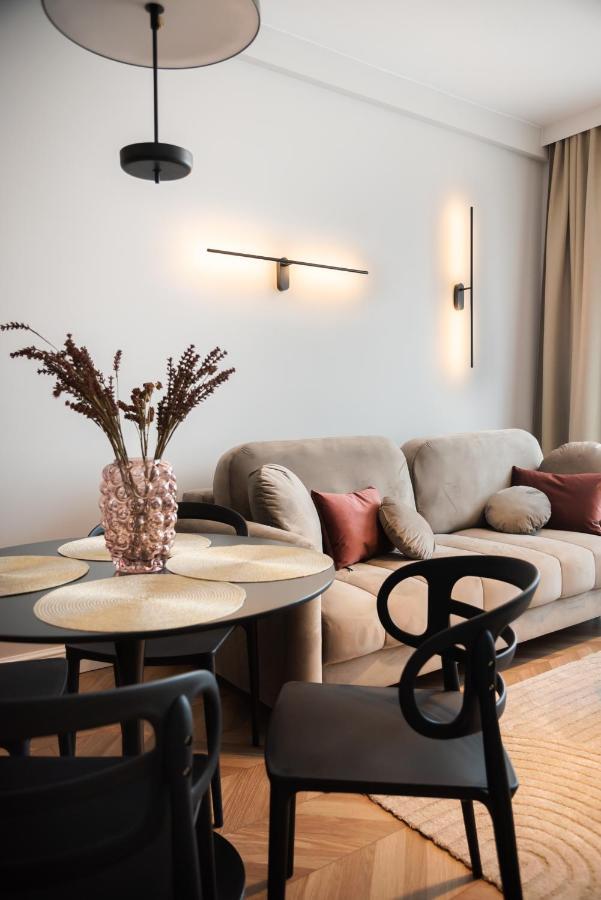 Remarkable City Centre Apartment 华沙 外观 照片